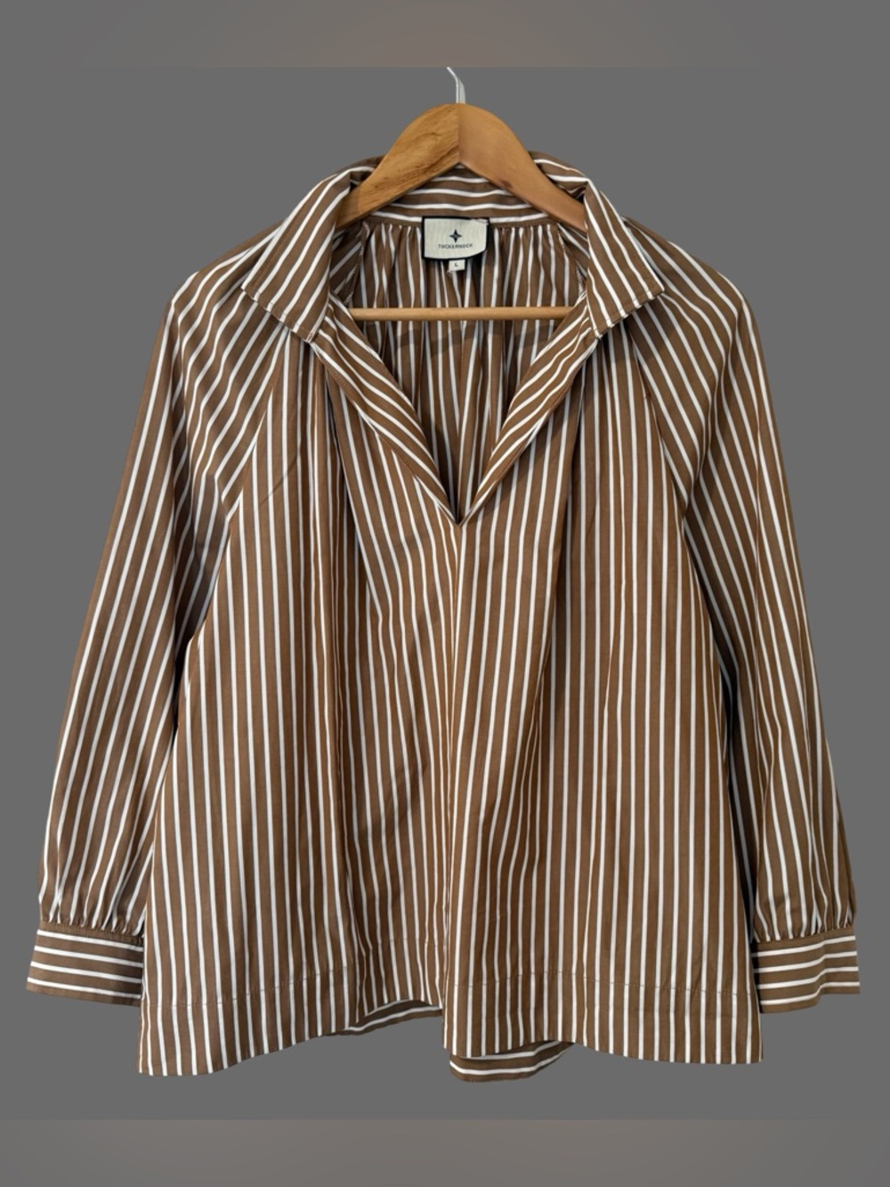 Tuckernuck Brown/ Ivory Stripe Long Sleeve V-Neck Blouse L ($148)